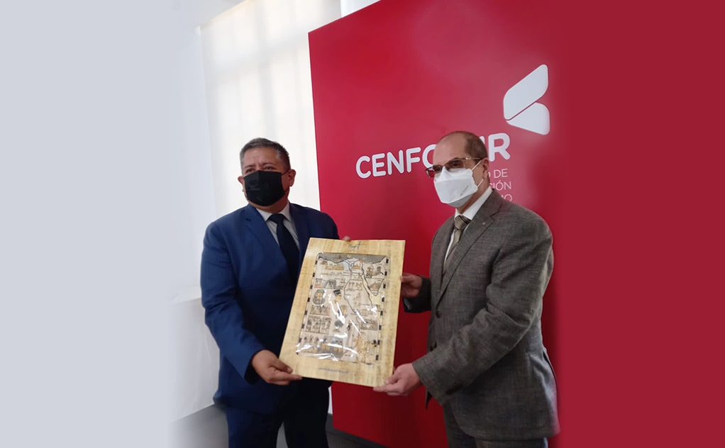 Embajador de la República Árabe de Egipto en Perú visitó las instalaciones del CENFOTUR